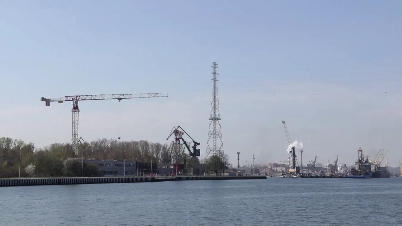 Teljesen leállt az olajfinomítás Ukrajnában