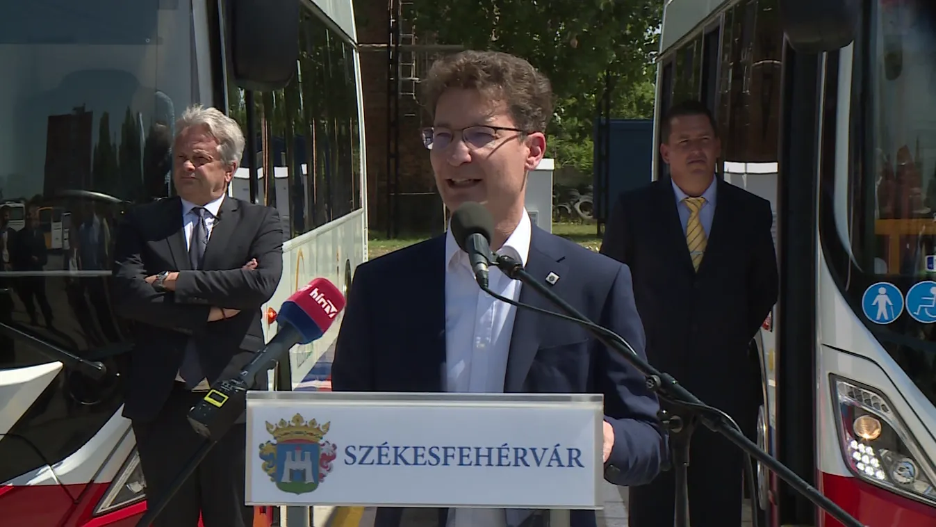 Két elektromos autóbuszt kapott Székesfehérvár