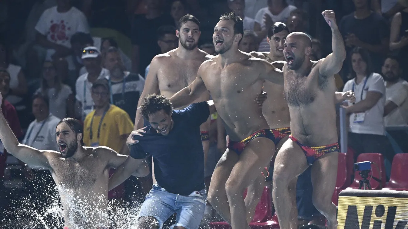 Ötméteresekkel nyerték a spanyolok az aranyérmet a férfi vízilabdatornán