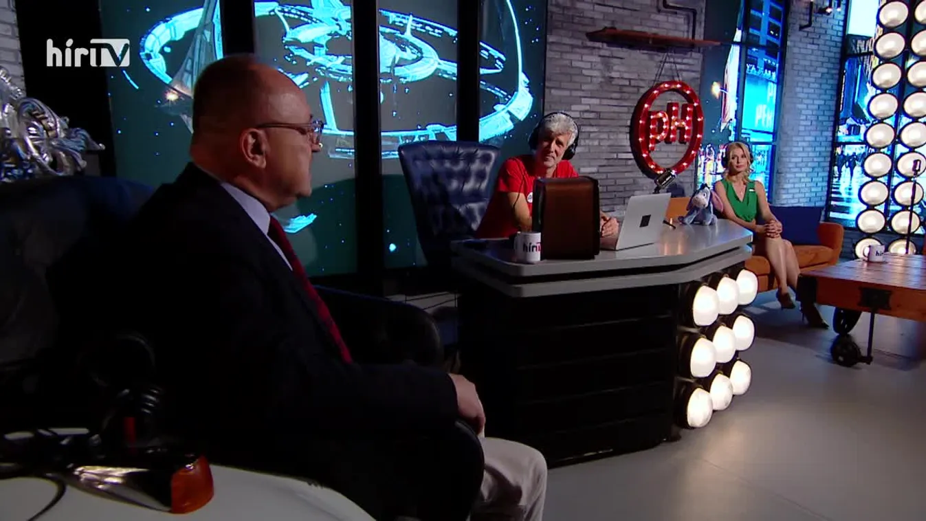 Biden sz@rul biciklizik, de legalább világosan és kristálytisztán beszél - Politikai hobbista Németh Zsolttal