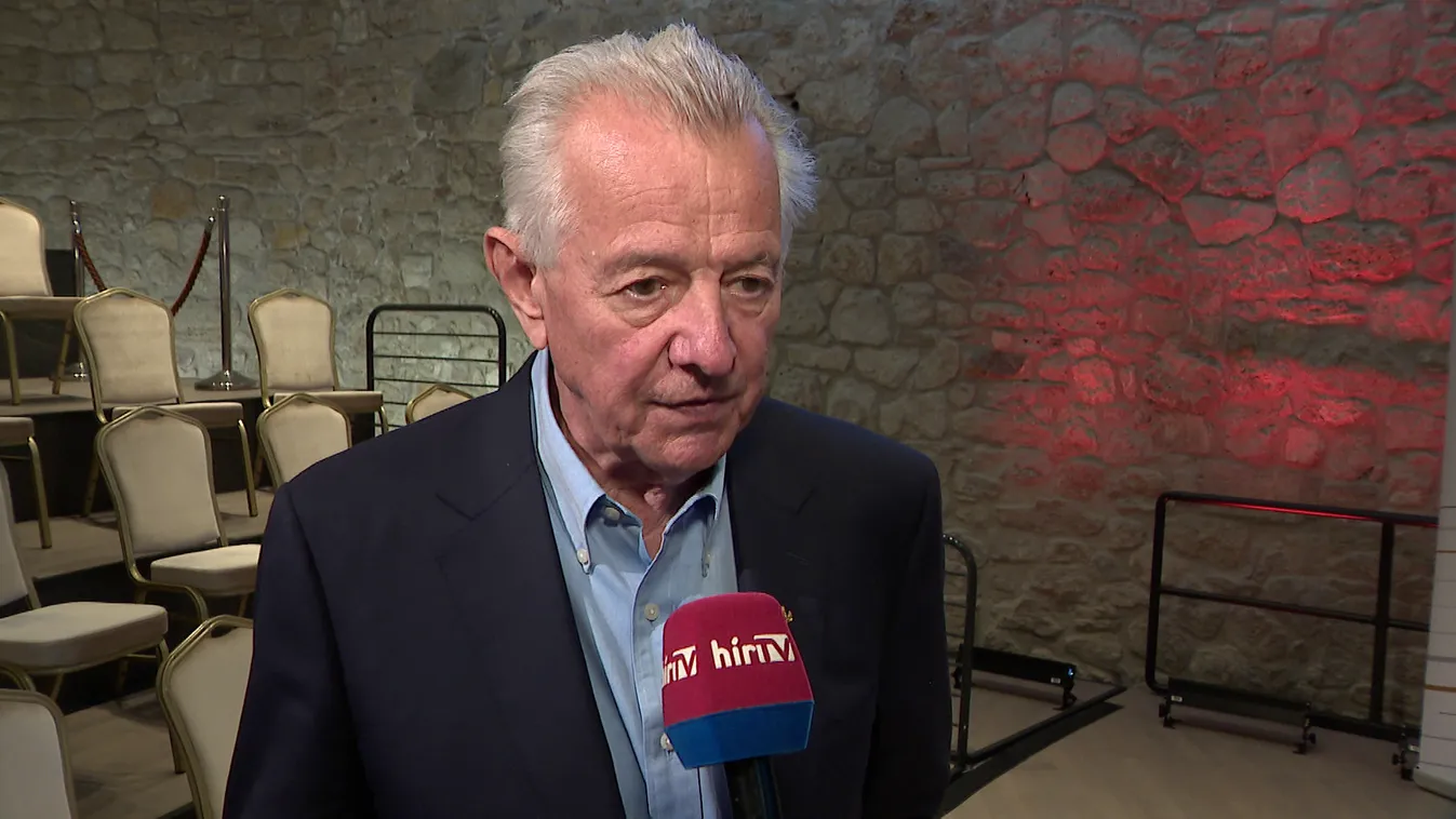 A FINA új kategóriát indítana a transzgender versenysportolóknak