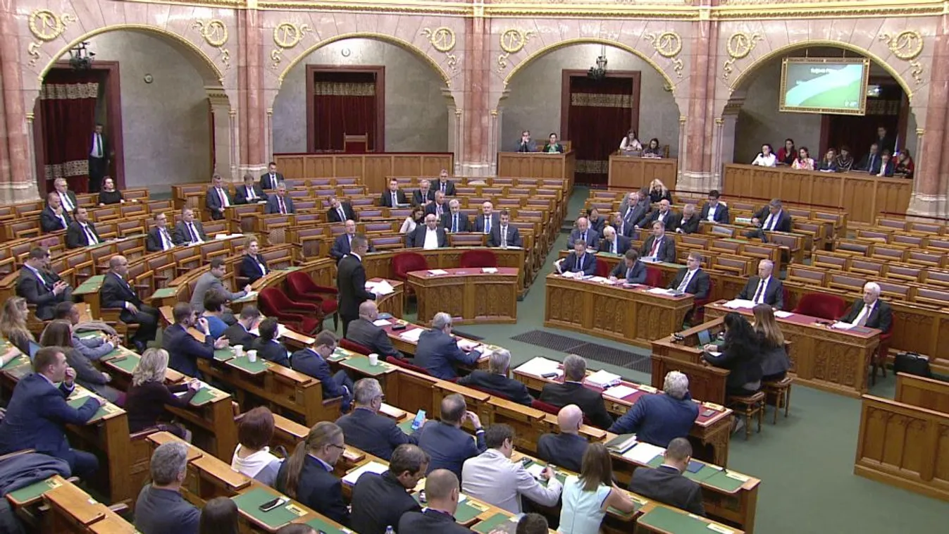 Elfogadta a parlament a 2023-as költségvetést
