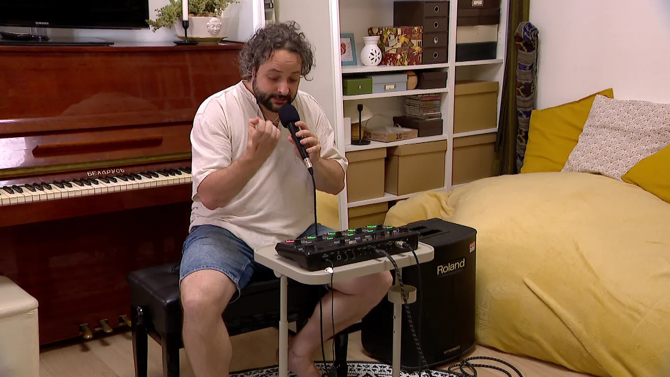 Radar - 5 oktáv hangterjedelem és különleges hallás