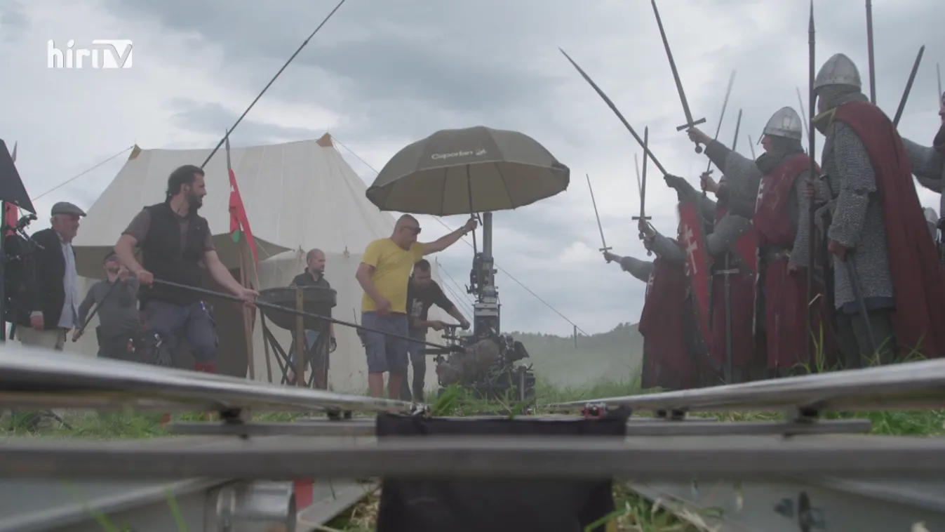 Svenk: Amikor megismerhetjük a történelmet egy család szemén keresztül