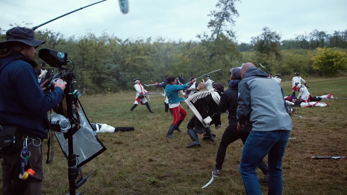 Svenk: Befejeződött a Hadik forgatása