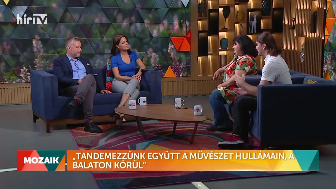 Mozaik: „Tandemezzünk együtt a művészet hullámain, a Balaton körül”