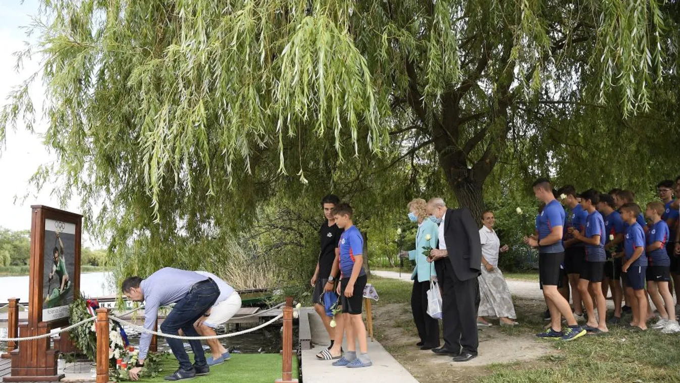 Kolonics Györgyre emlékeztek Csepelen halálának 14. évfordulóján