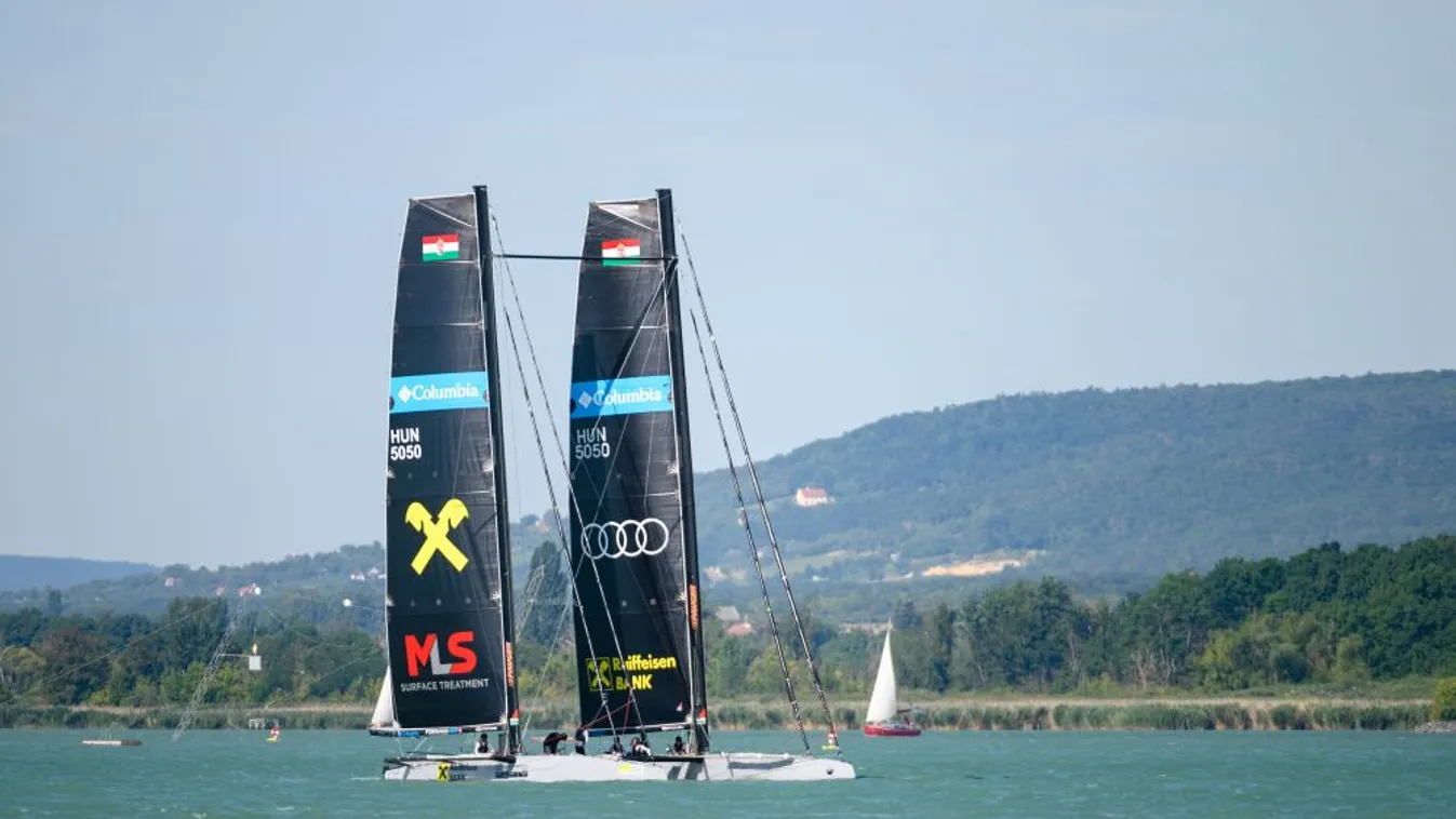 A Raiffeisen Fifty-Fifty rekordidővel nyerte az 54. Kékszalagot