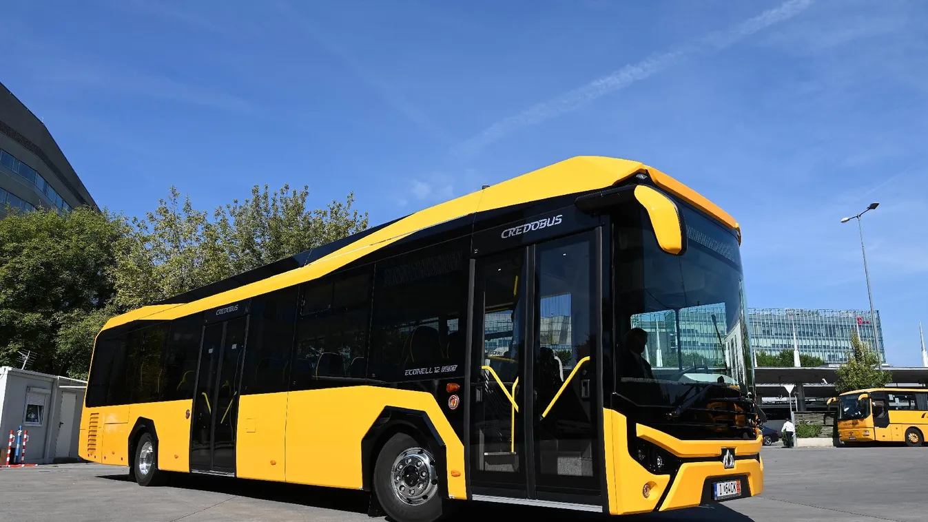 Bemutatták a magyar buszcsalád új típusát