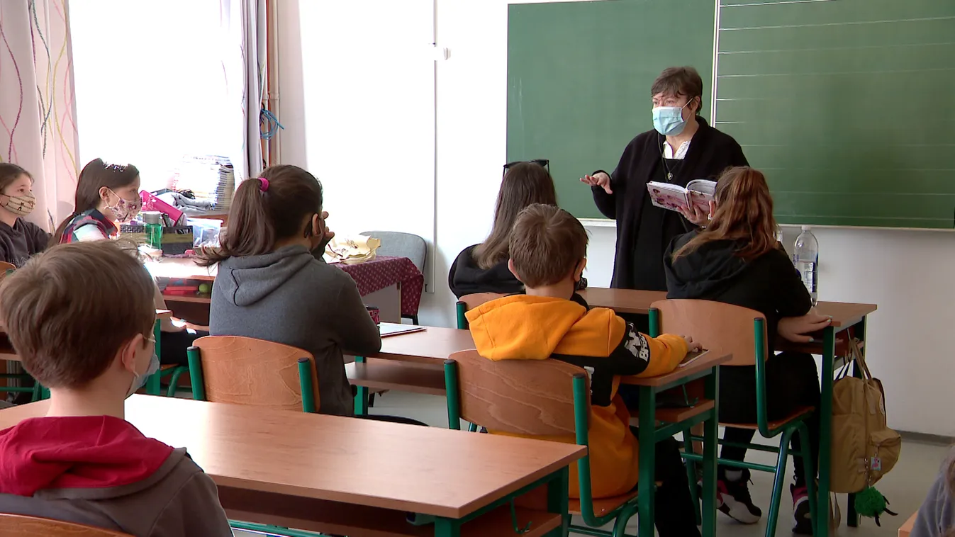 Szeptembertől változik a nyugdíjtörvény