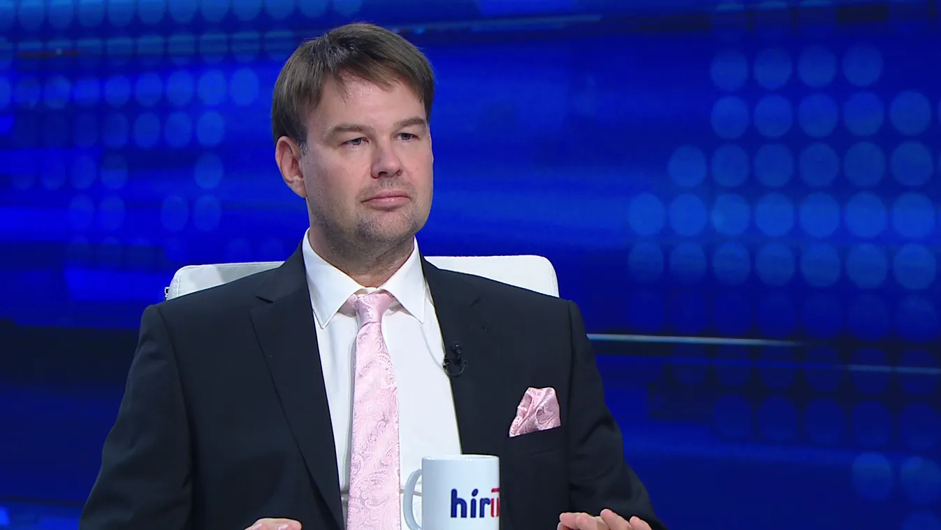 A Jobbik benyújtotta népszavazási kérdését Magyarország EU-tagságáról