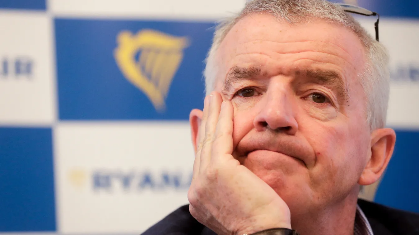 Büntetést kapott a Ryanair: 300 millió forintot kell fizetnie a légitársaságnak