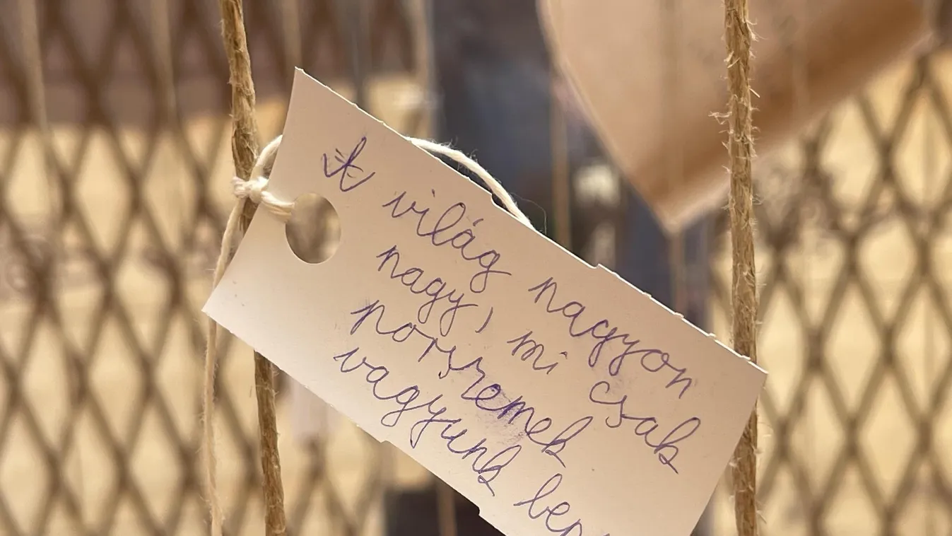 Ha minden nap ennyi emberrel beszélgetnénk!