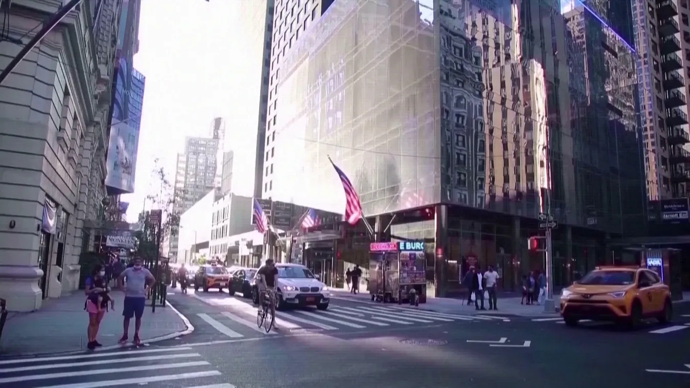 Elengednek 10.000 dollár diákhitelt a rosszul kereső pályakezdőknek Amerikában