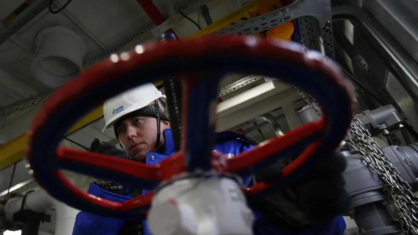 Napi maximum 5,8 millió köbméterrel több földgázt szállít Magyarországra a Gazprom