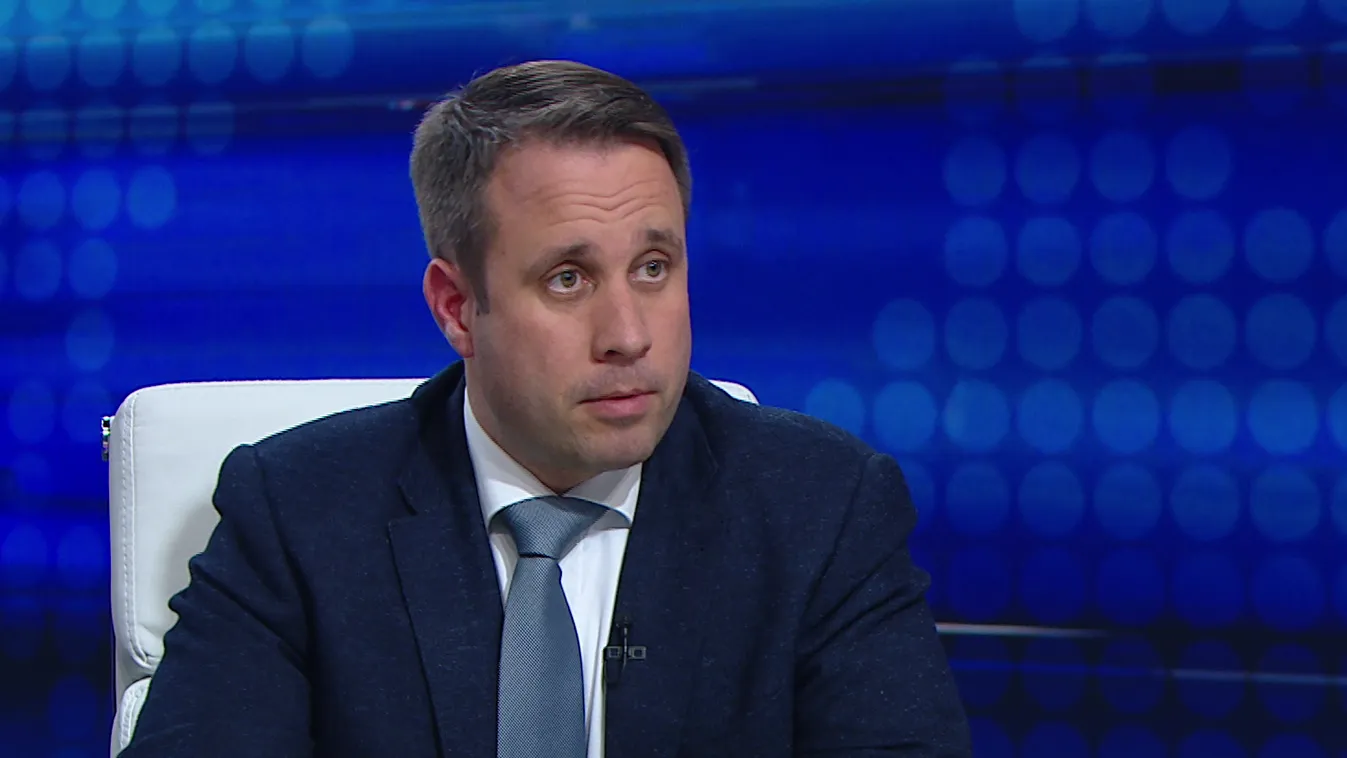 Dömötör Csaba: Zajlik a 12. nemzeti konzultáció kérdéseinek véglegesítése