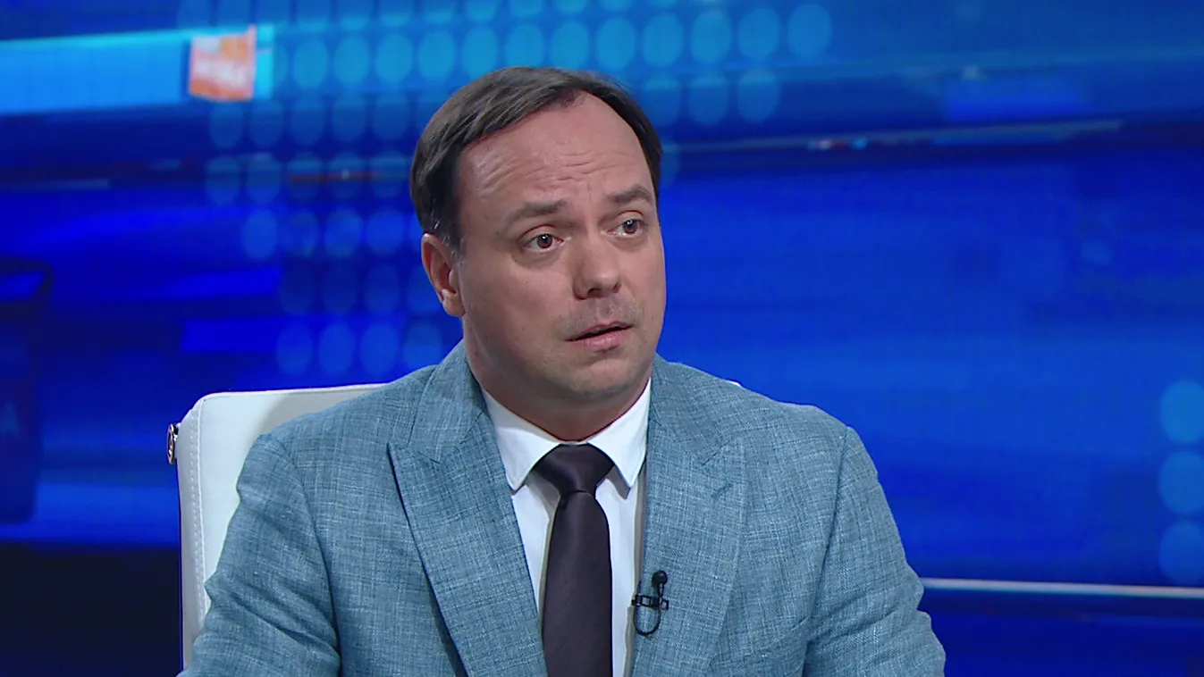 Nyitrai Zsolt: Naponta 700 illegális migráns próbál bejutni az országba