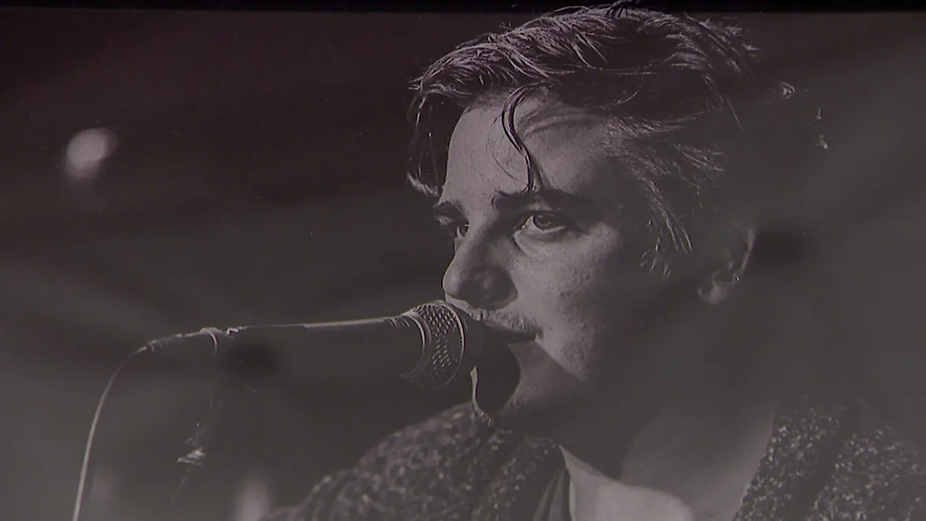 Radar - A síron túlról