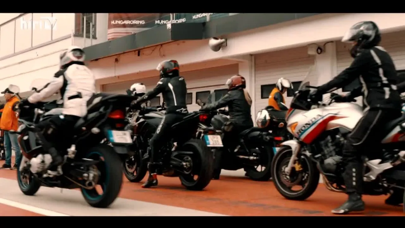 StartStop: Repülö motoros