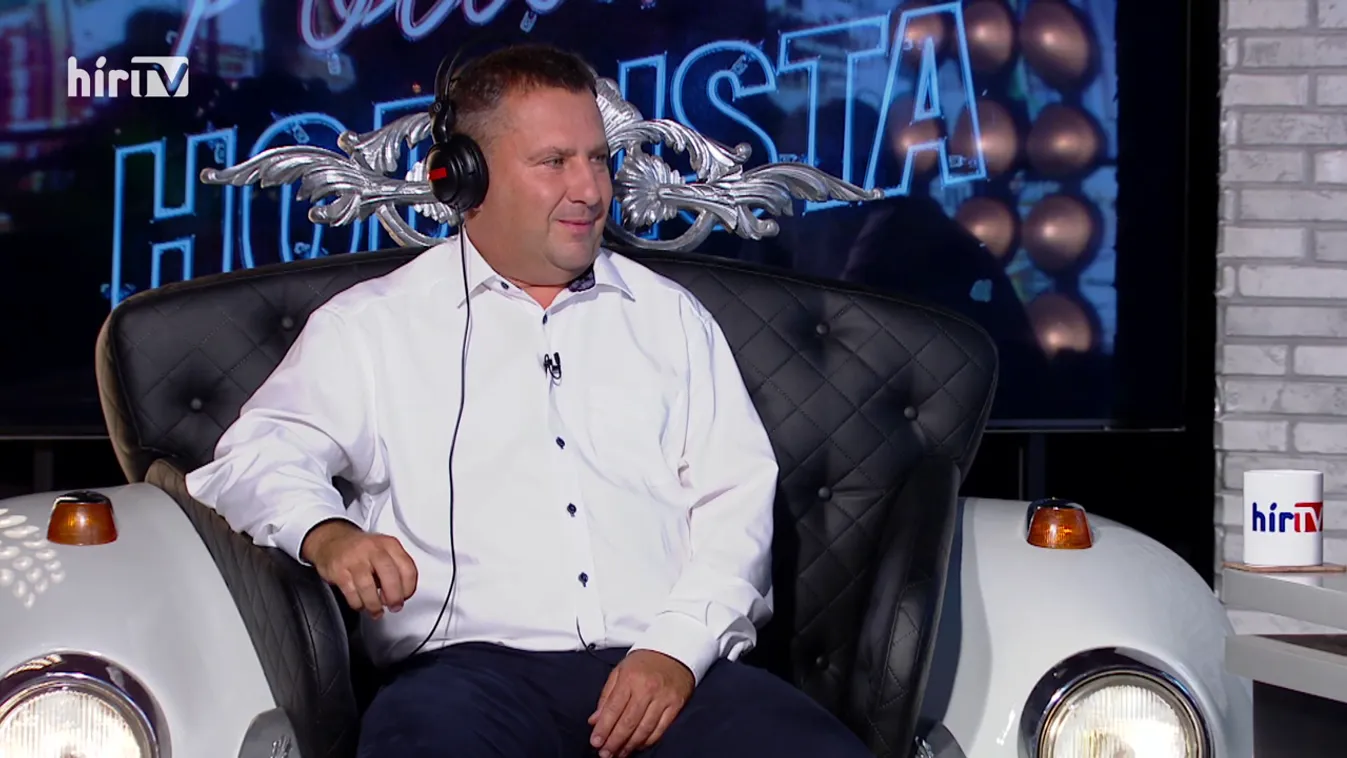 Politikai hobbista: Karácsonyék erődítménynek tekintik Budapestet, ahonnan lehet lőni a kormányra