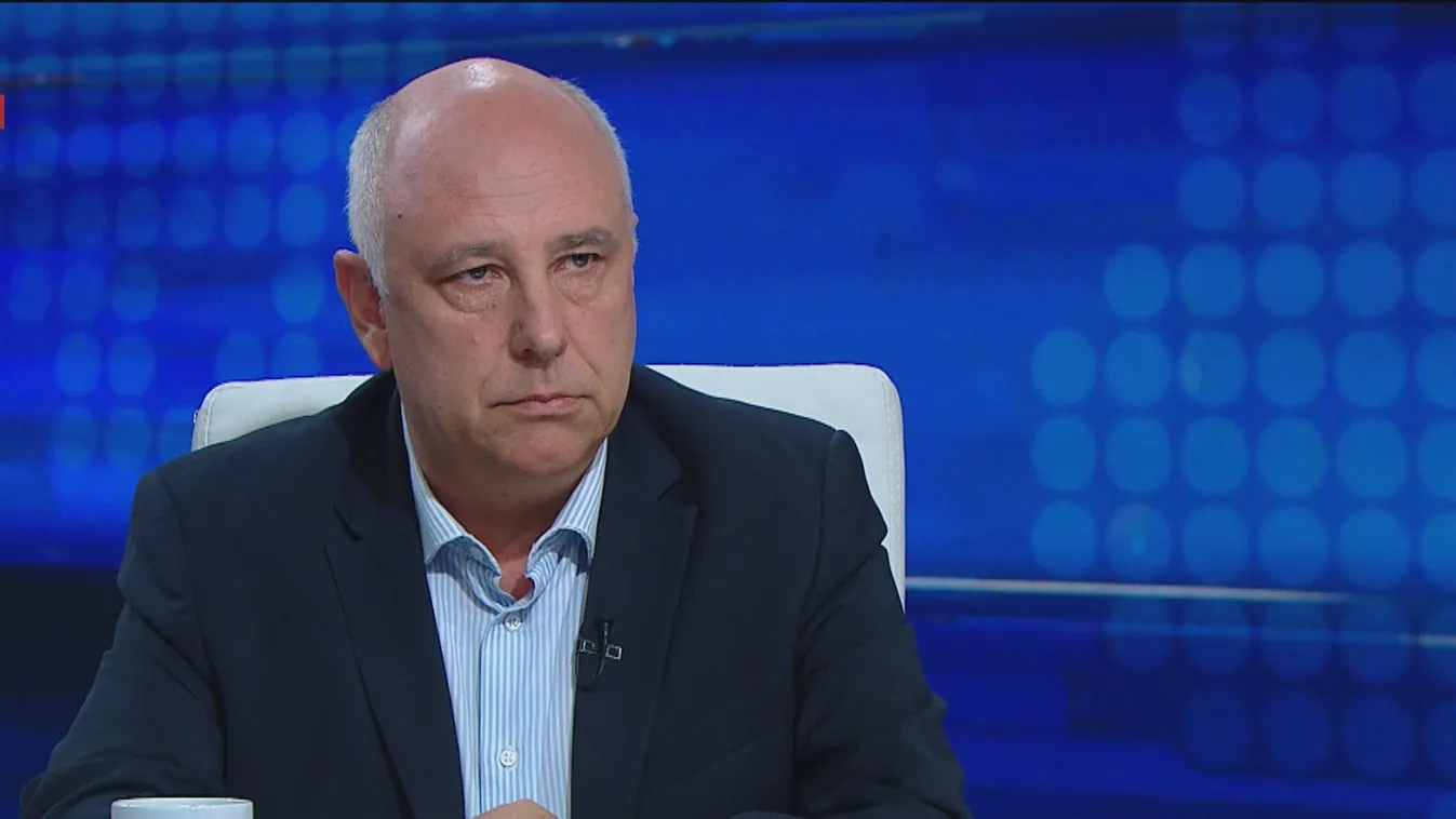 Ughy Attila: A parkolási rend nem felhasználóbarát a fővárosban, nincs elég P+R parkoló sem