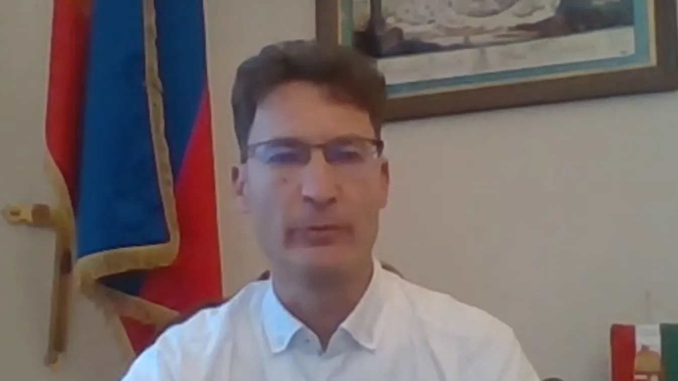 Cser-Palkovics András: A munka egy felelős helyen nem most kezdődik