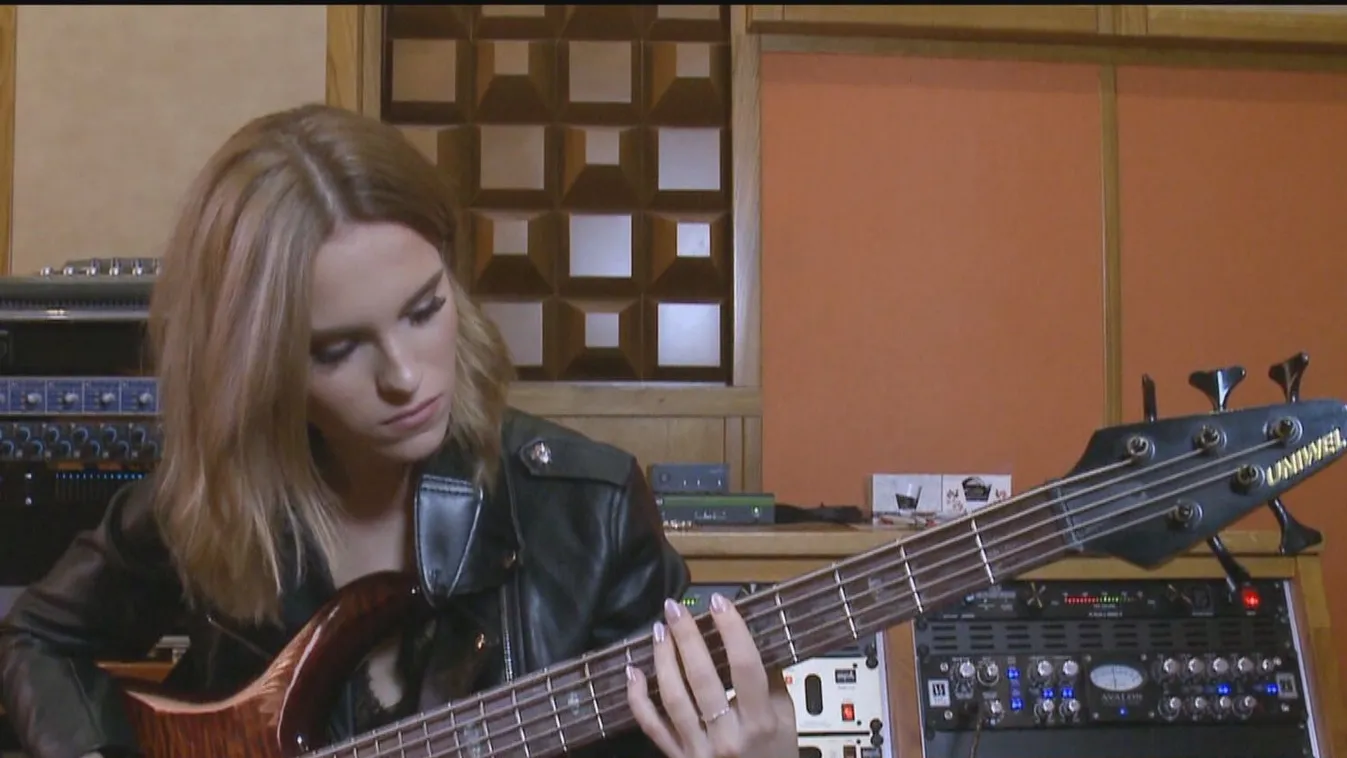 Mozaik - Vagány basszusgitárosok Győrből