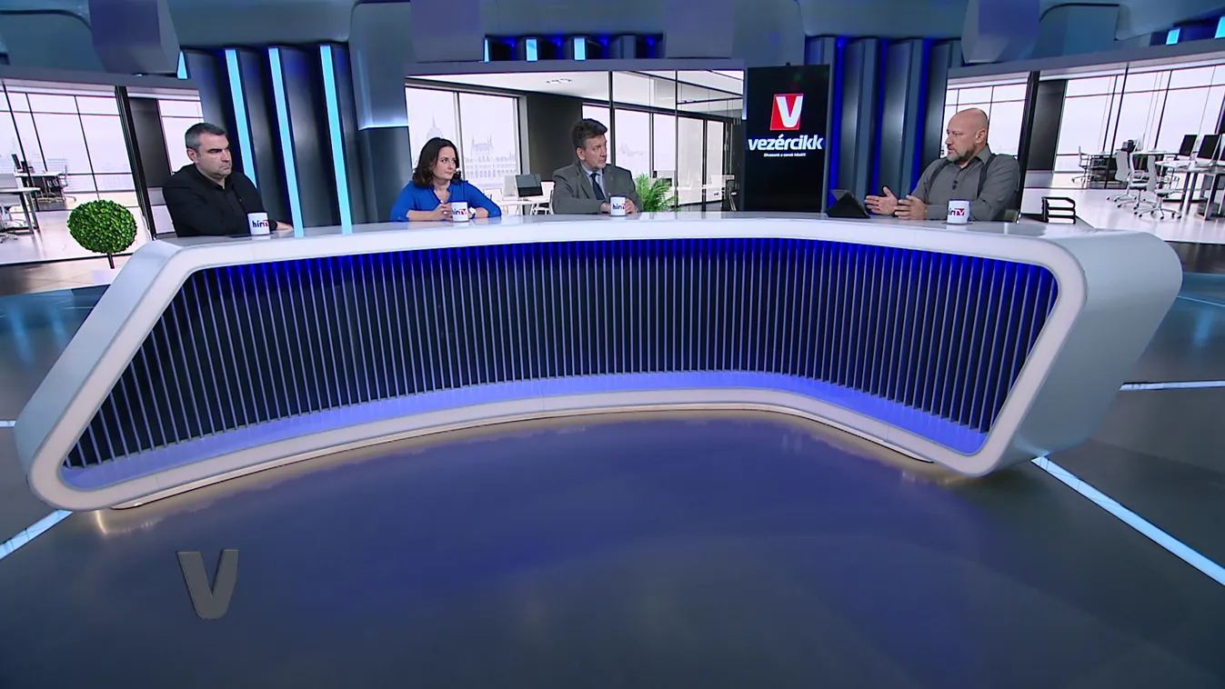 Vezércikk: Trágárságözön a tanártüntetésen