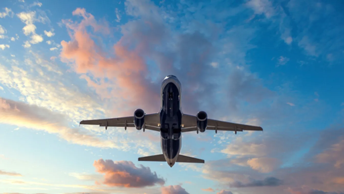 Megszólalt a szemtanú bombafenyegetés miatt Debrecenben leszállított repülőről: Iszonyatos hangja volt