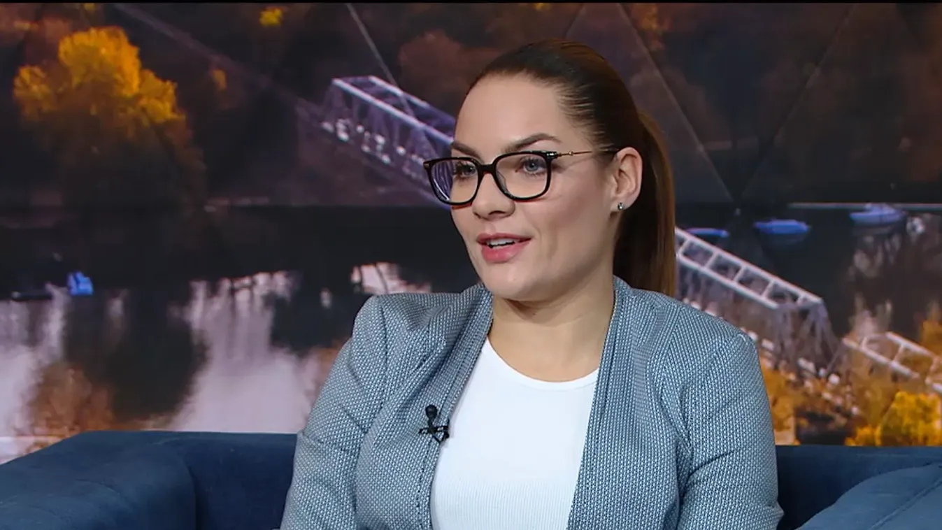 Mozaik - Novák Katalint kísérte Ukrajnába a HírTV riportere