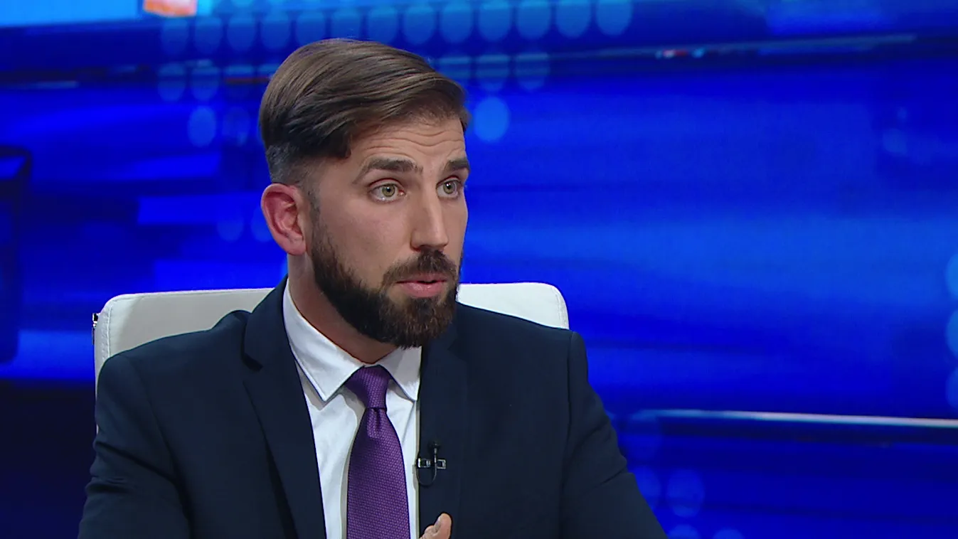 Becslések szerint több ezer vendégmunkás halhatott meg Katarban az építkezéseken