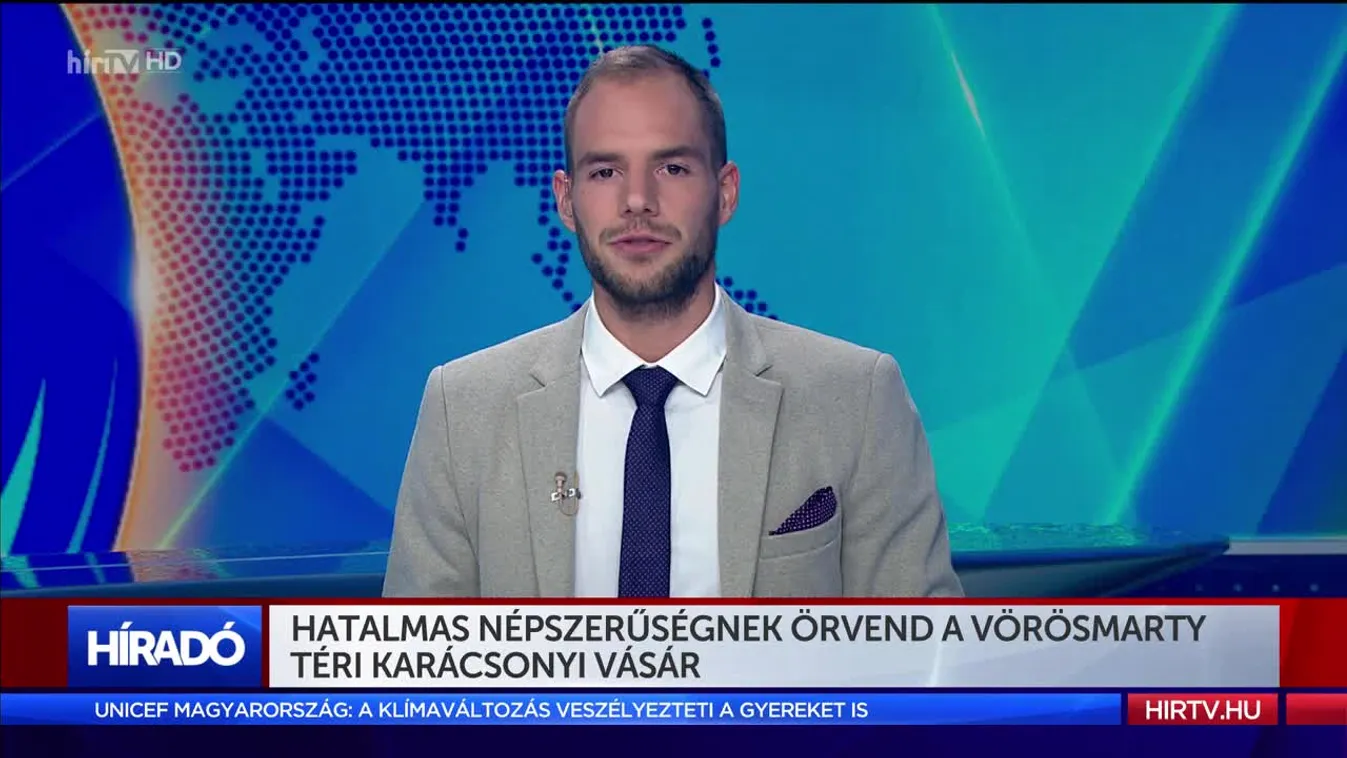 Hatalmas népszerűségnek örvend a Vörösmarty téri karácsonyi vásár
