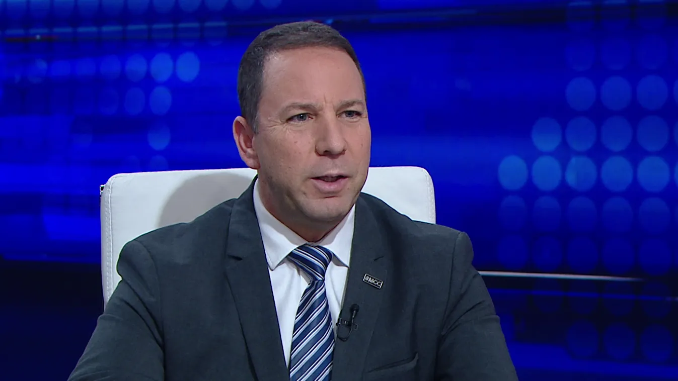 Kiss Rajmund: Az ukrán háborúban is fordulatot hozhat az amerikai választás