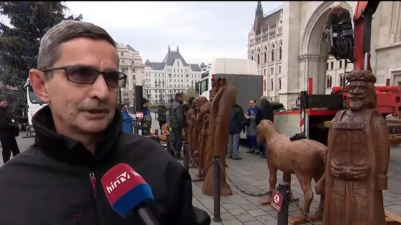 Mozaik - A Kossuth téren látható a nemzet betleheme