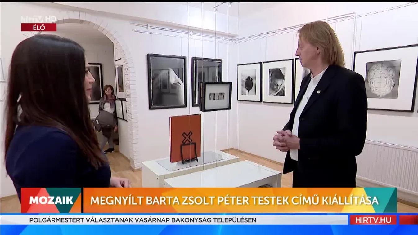 Mozaik - Megnyílt Barta Zsolt Péter Testek című kiállítása (2022-11-23)