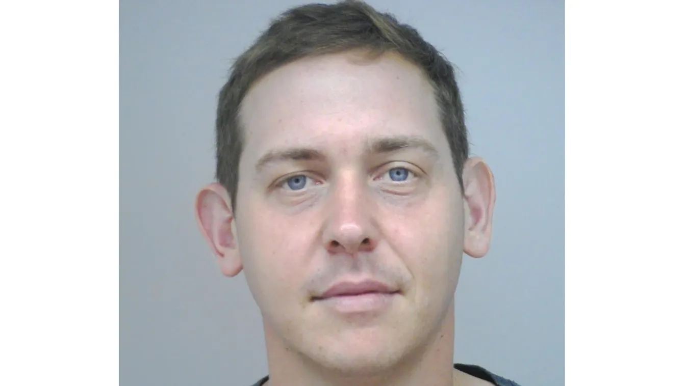 Elfogatóparancs Molnár Gusztáv ellen