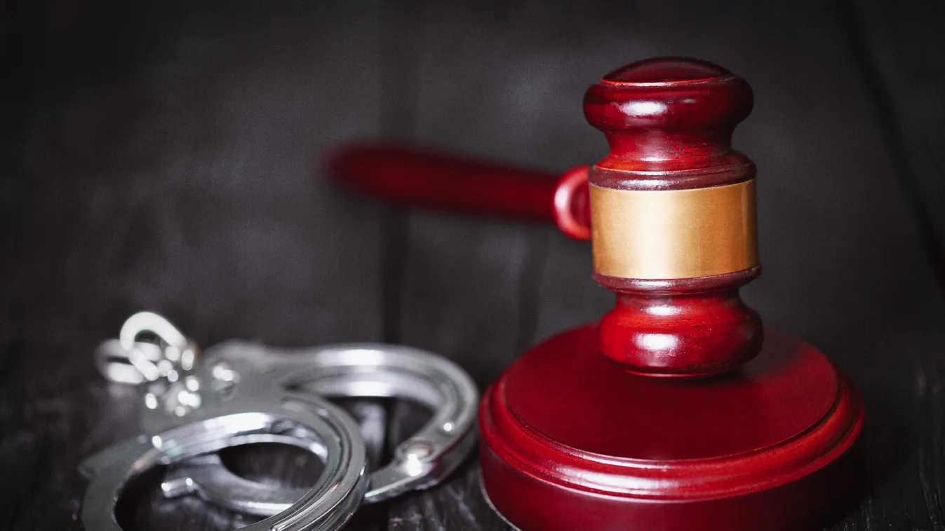 Pintér Sándorra hivatkozva milliókat tett zsebre a csaló férfi