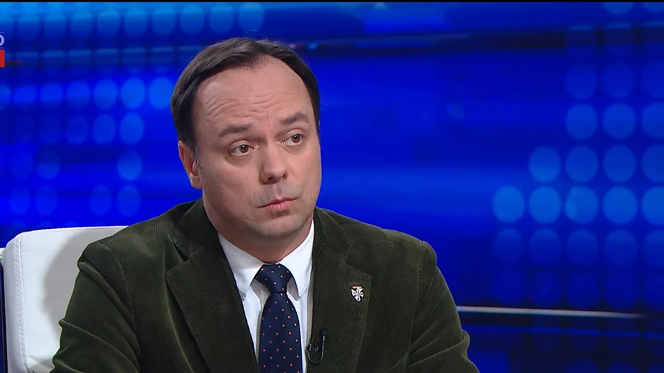 Nyitrai: A kormány minden körülmények között megvédi a nyugdíjakat