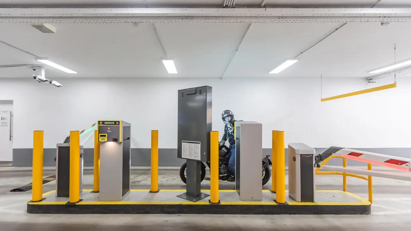 Folyamatosan átszabják a belvárosi parkolást