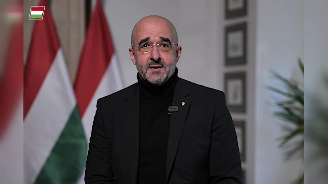 Ma éjfélig tölthető ki a nemzeti konzultáció