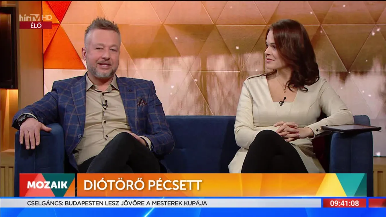 Mozaik - Diótörő Pécsett