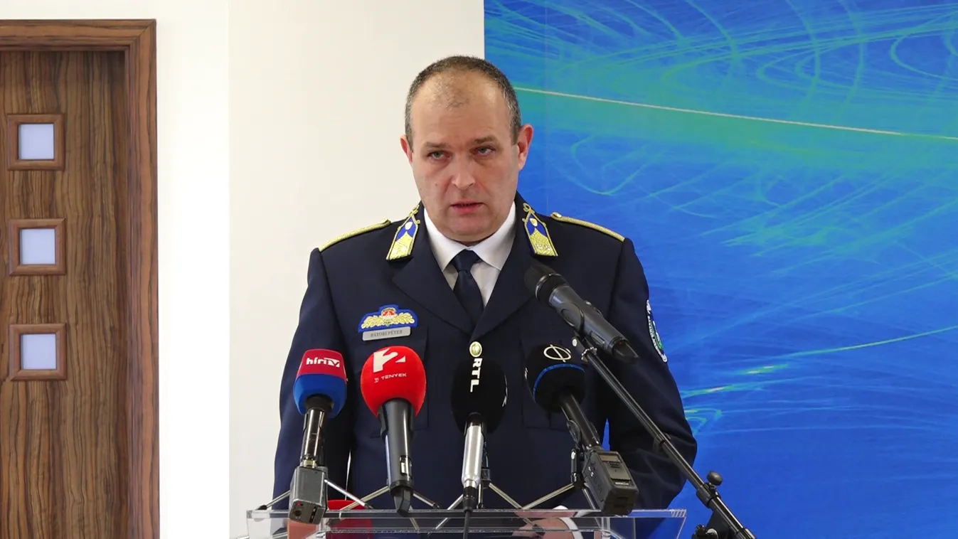 Keresőkutyákat, munkagépeket és talajradart is bevetettek a rendőrök