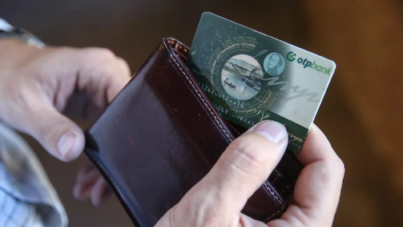 Megszűnnek a SZÉP-kártya alszámlák