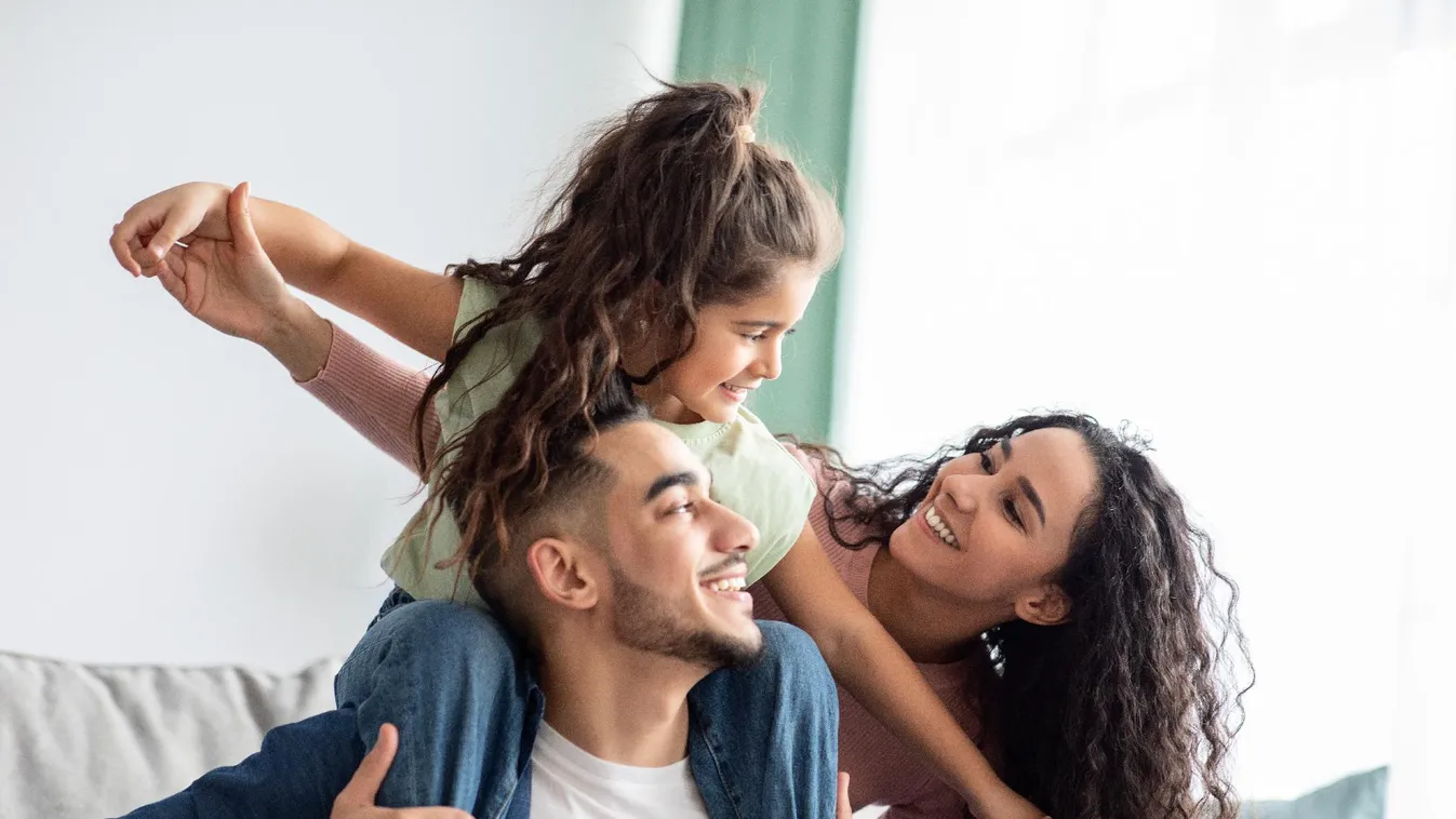 Marad az anya és az apa megnevezés a hivatalos olasz okmányokban