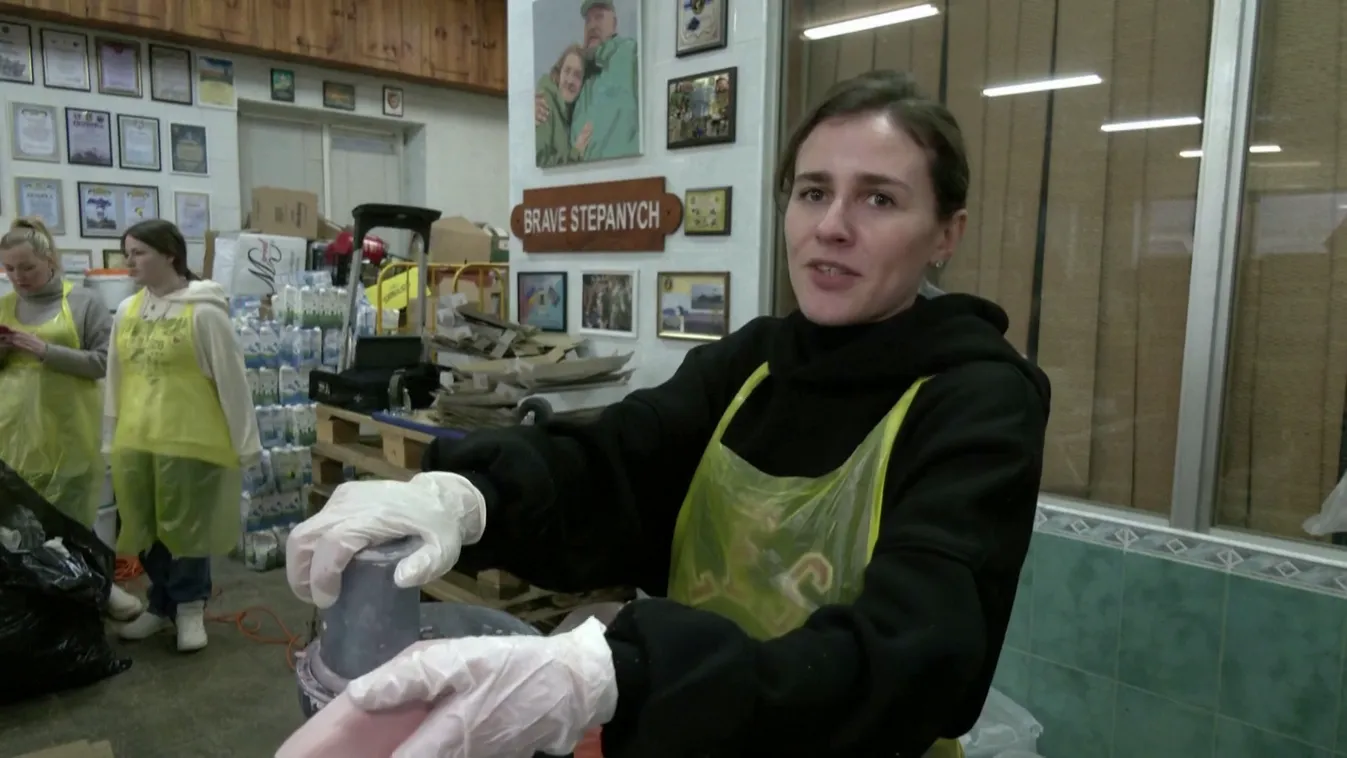 Hússalátát kapnak az ukrán katonák szilveszterre