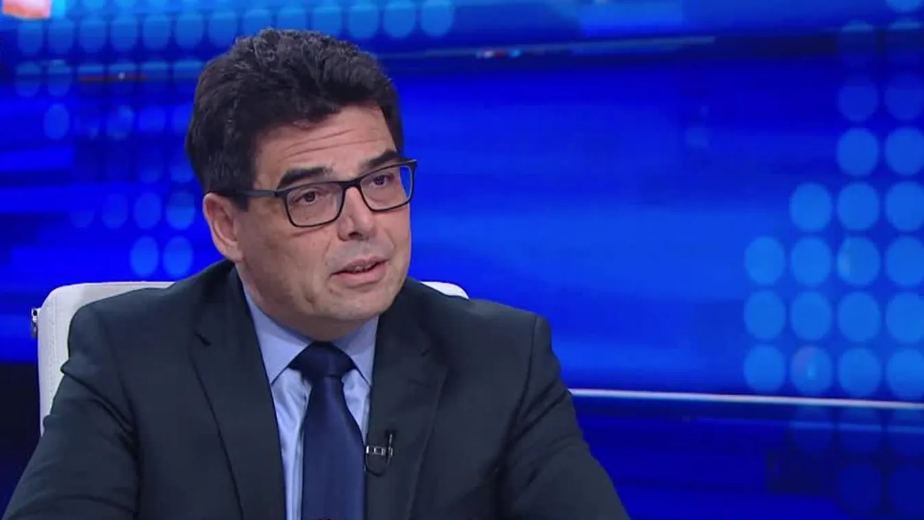 A 18 évvel ezelőtti kettős állampolgárságról szóló népszavazás felért egy lelki Trianonnal