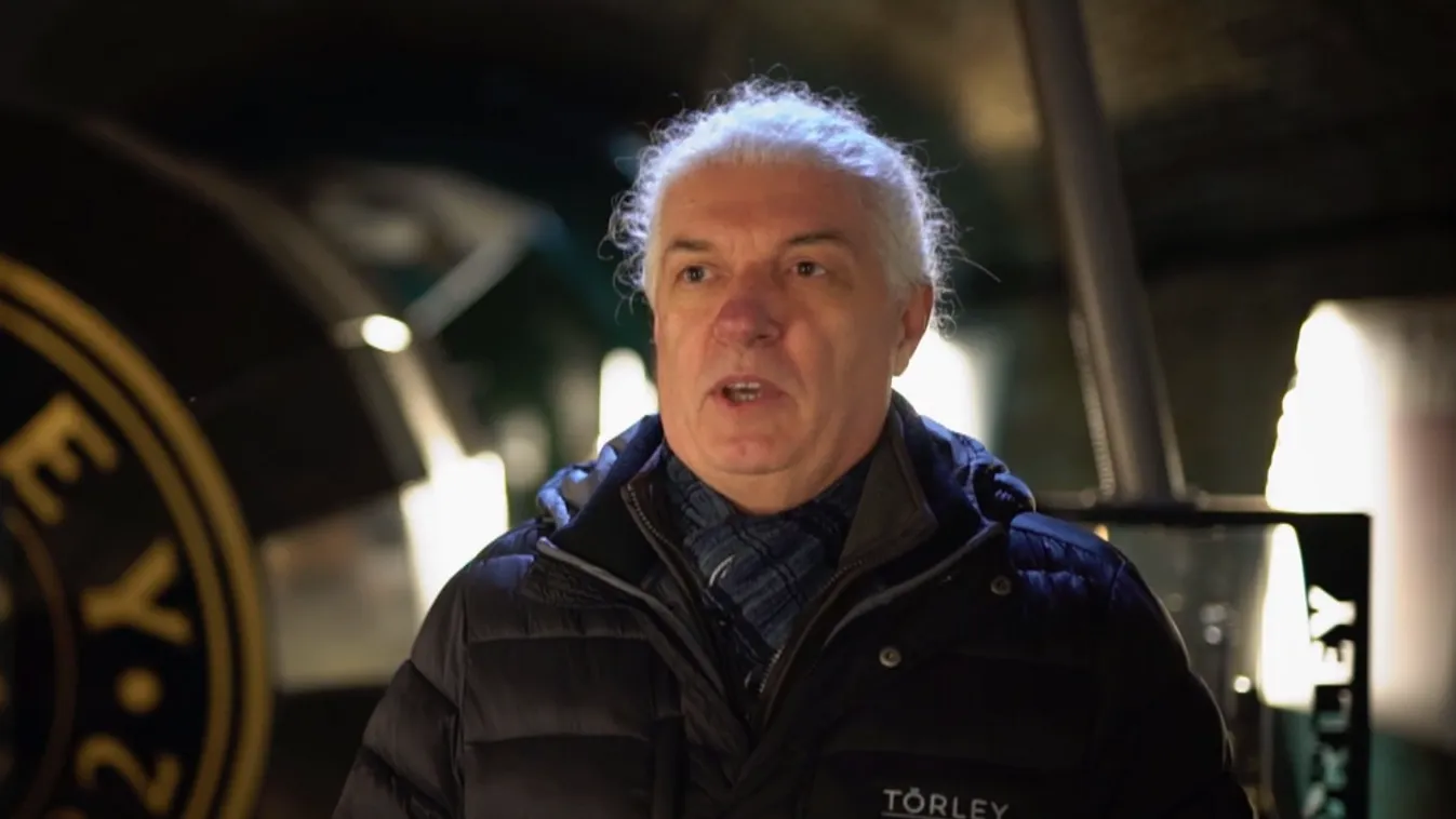 Mozaik - Pezsgőtörténelem