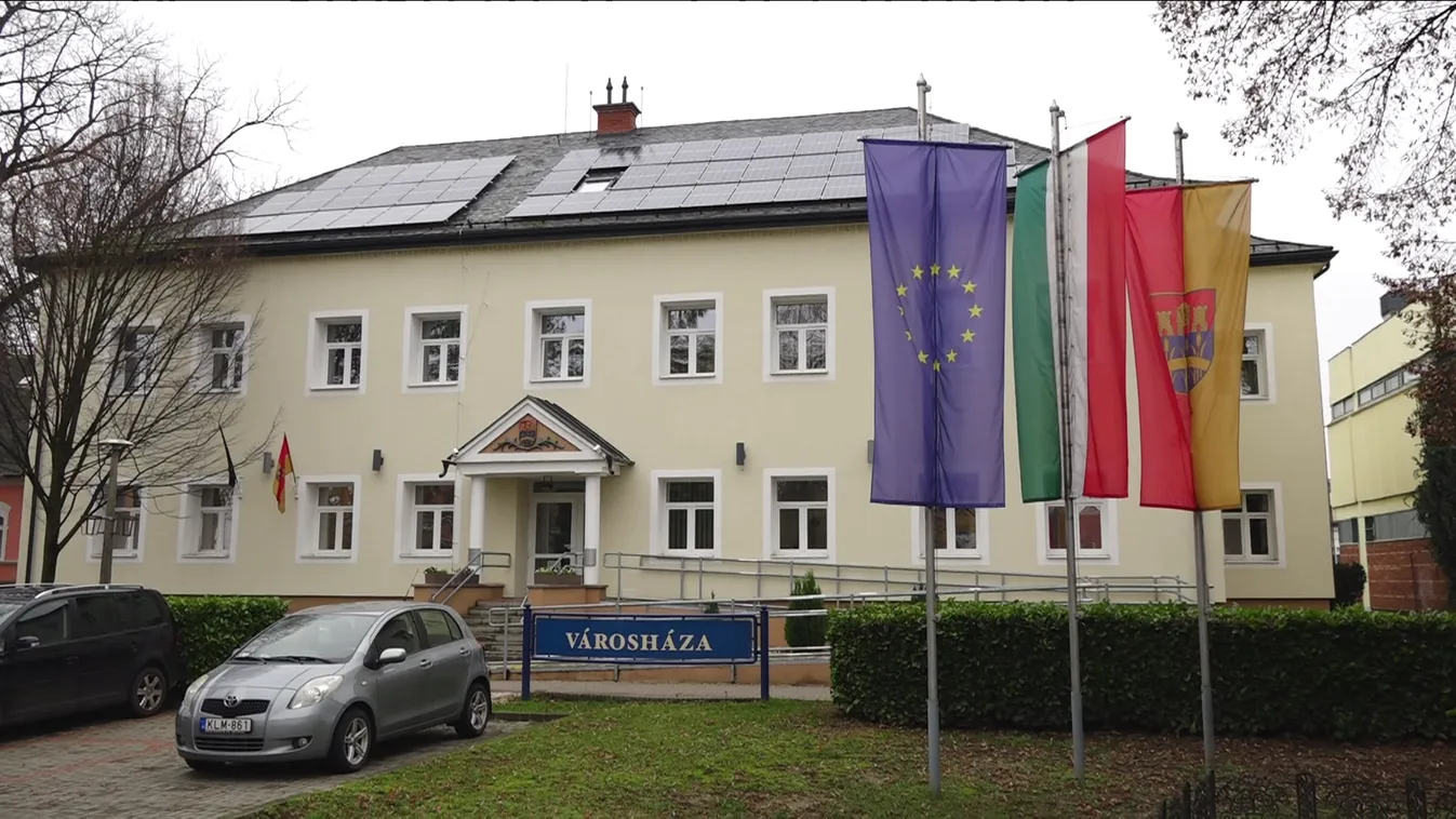 Dombóvár is spórol