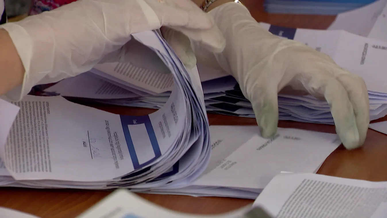 Dömötör Csaba: Kevesebb drága szankciót, több beleszólást az embereknek