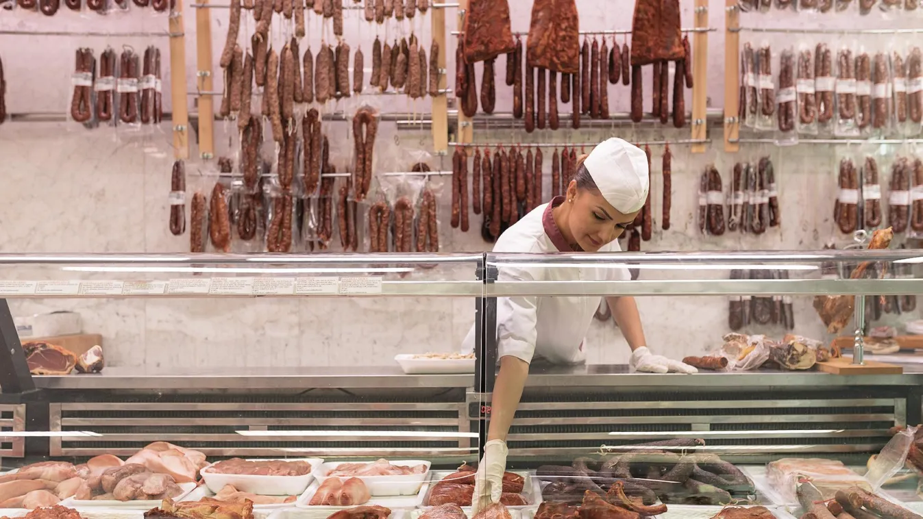 A kormány 4,5 milliárd forinttal támogatja a kis hentesüzleteket